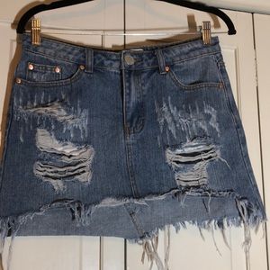 Signature Eight Denim distressed Mini Skirt SZ M